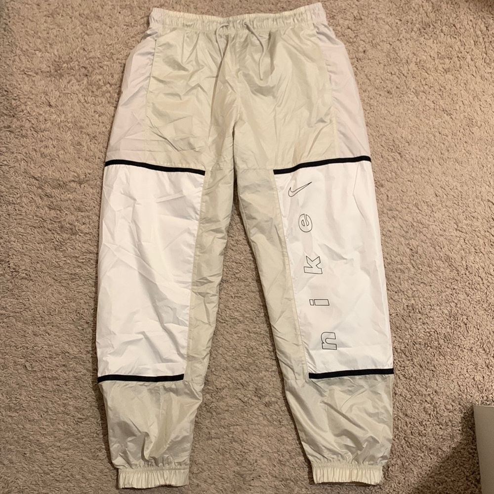 Nike sports wear, sweat pants